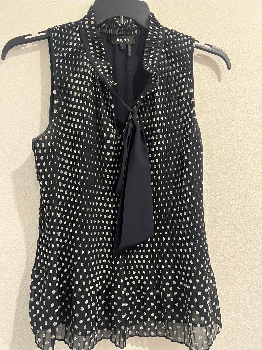 DKNY Black and White Polka Dot Tie-Neck Sleeveless Camisole
